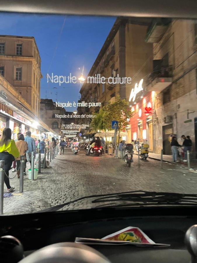 Sistershouse Lejlighed Napoli Eksteriør billede